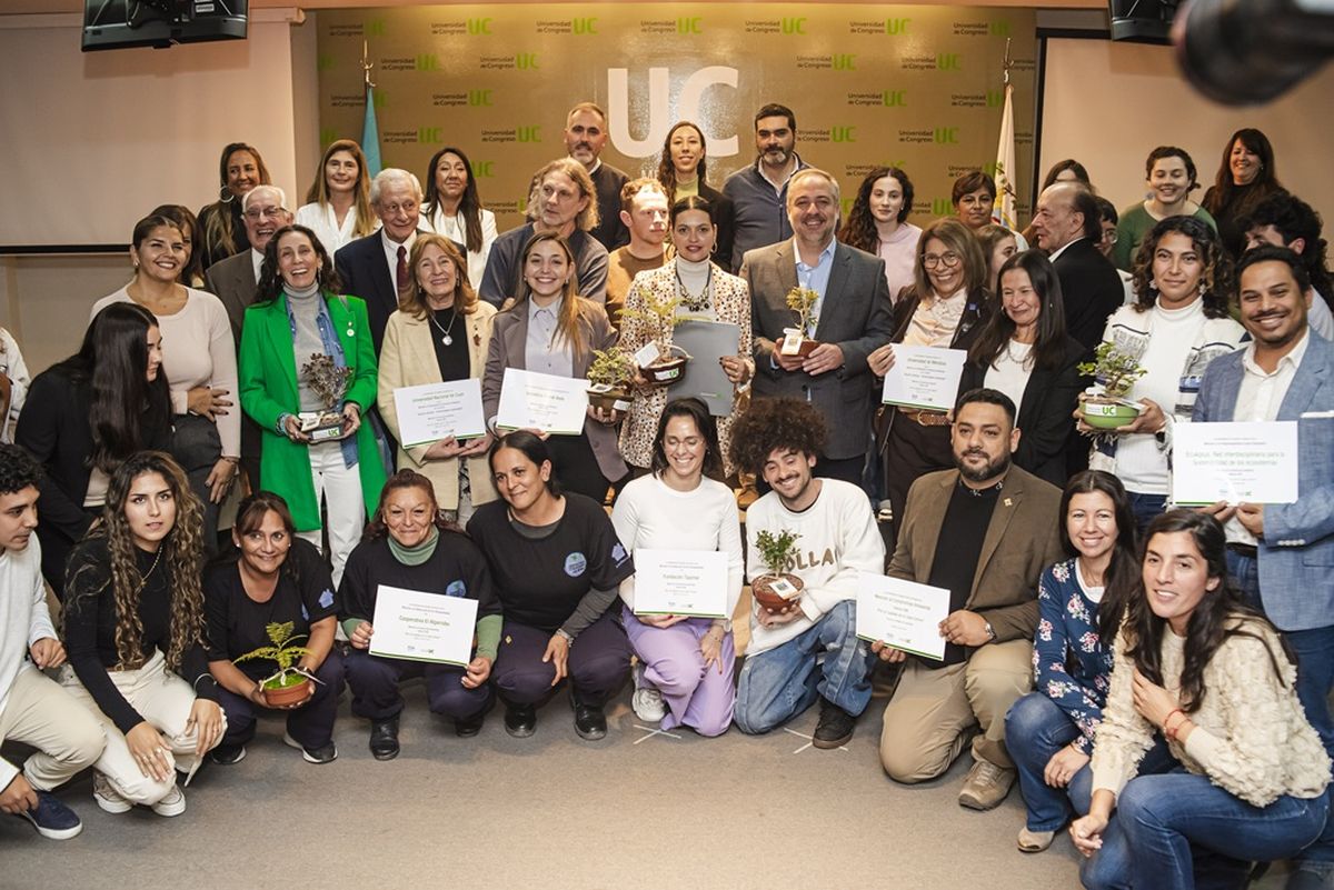 La edición 2025 destacó, además, por una profunda reflexión sobre los desafíos actuales que enfrentamos como sociedad. La edición 2025 destacó, además, por una profunda reflexión sobre los desafíos actuales que enfrentamos como sociedad.