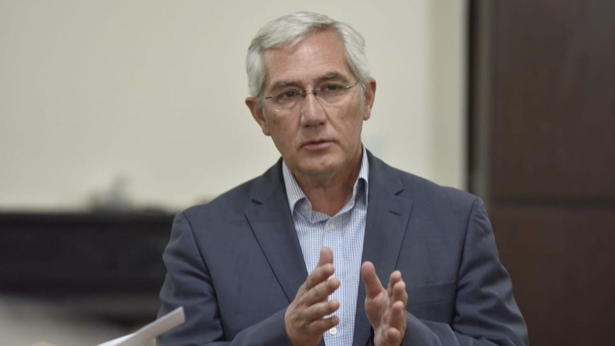 Jorge Tanús se mostró sorprendido por la renuncia de Roberto Feletti, y especuló que se puede deber a un gesto para liberar las manos del ministro Guzmán.