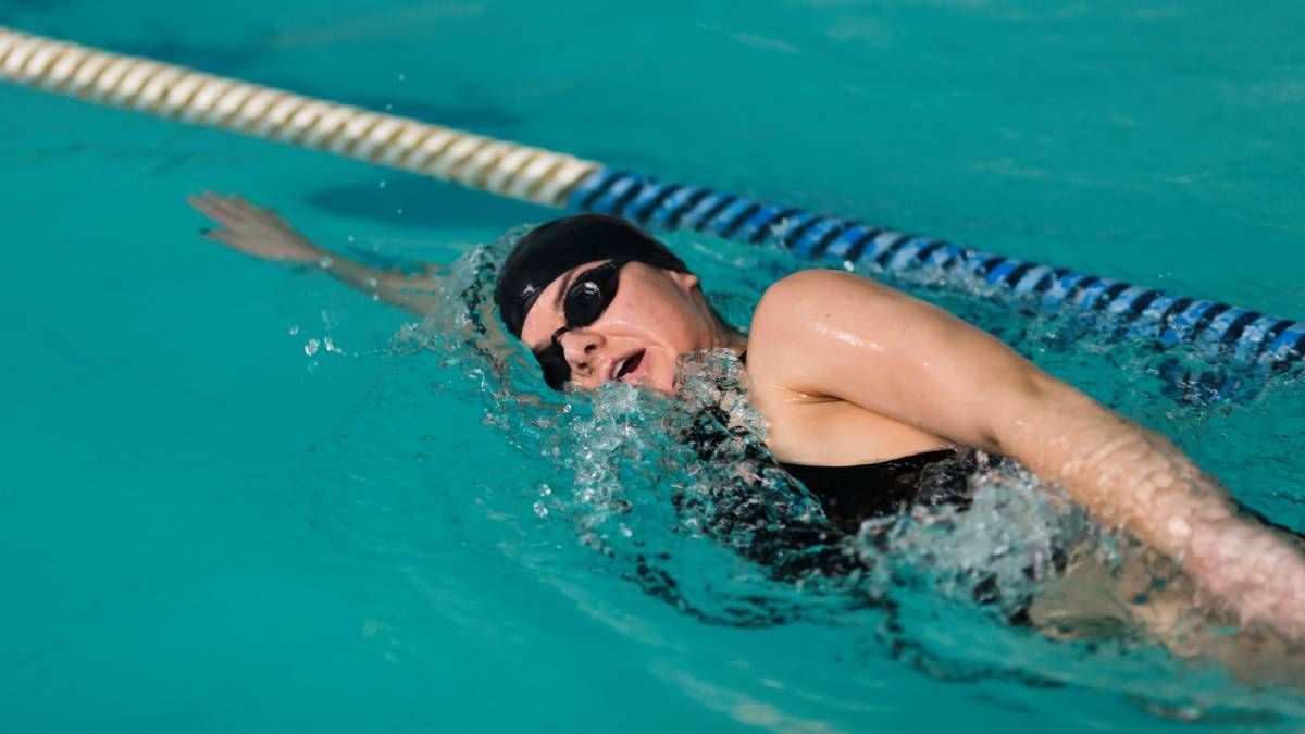 La natación es el deporte considerado como “el más completo” de todos. La natación es el deporte considerado como “el más completo” de todos.