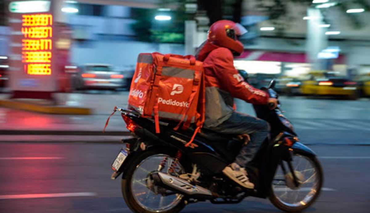 Se vengó. Le dejó poca propina al delivery y la venganza fue terrible.