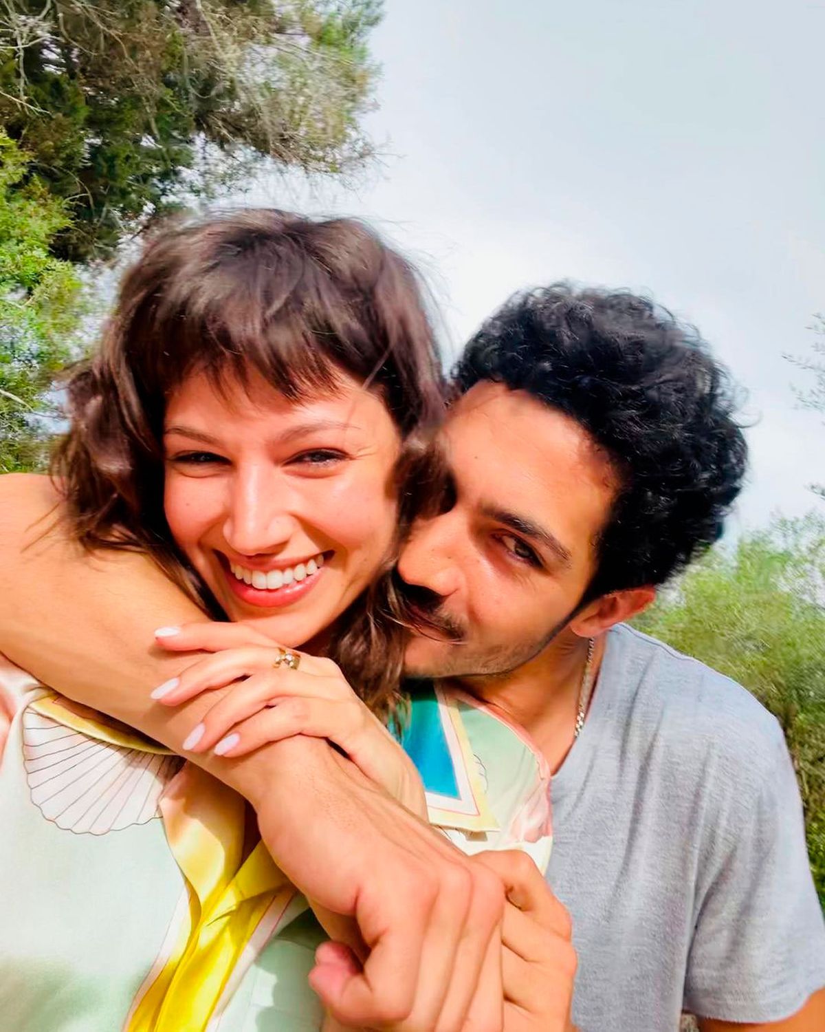 Darín y Corberó se conocieron en 2015 en medio del rodaje de la serie "La Embajada".
