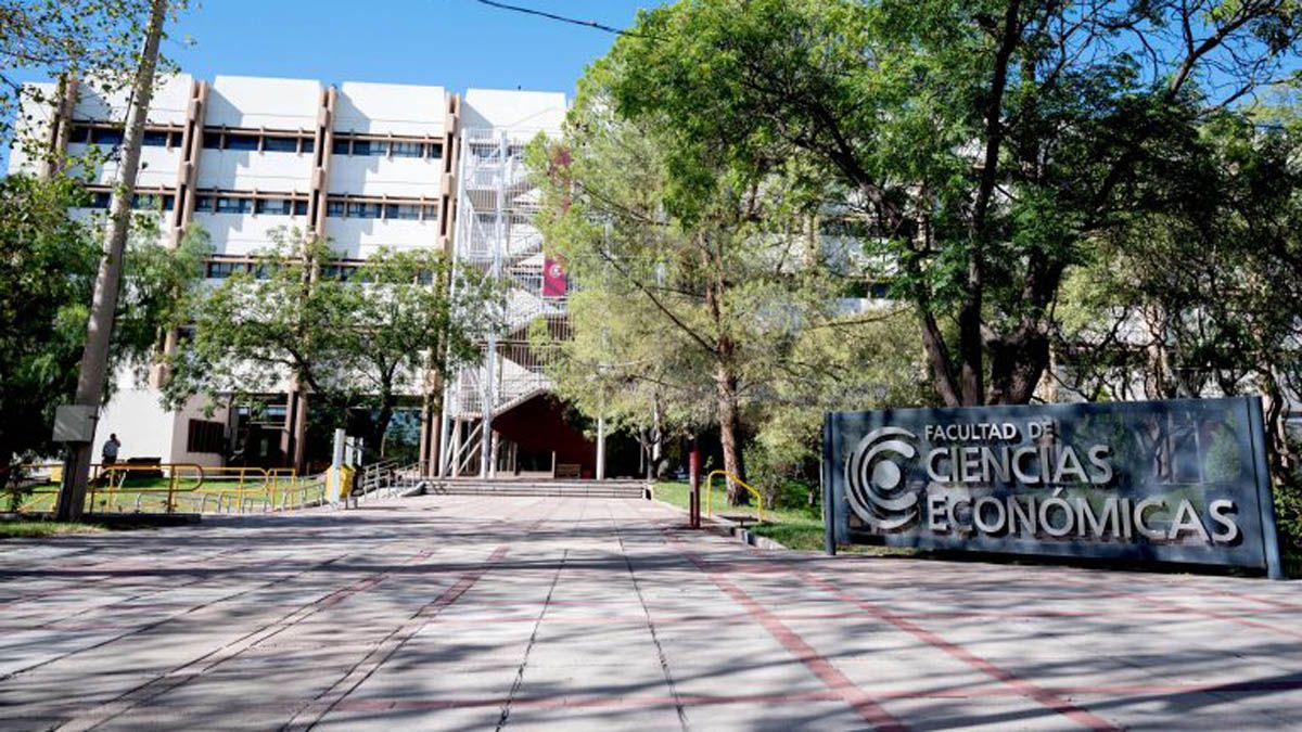 La Facultad de Ciencias Económicas de la UNCuyo será la sede central del segundo examen de ingreso al Poder Judicial.