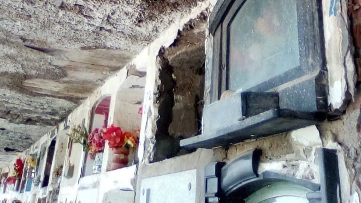 Qué pasa en el cementerio de la villa cabecera de Santa Rosa