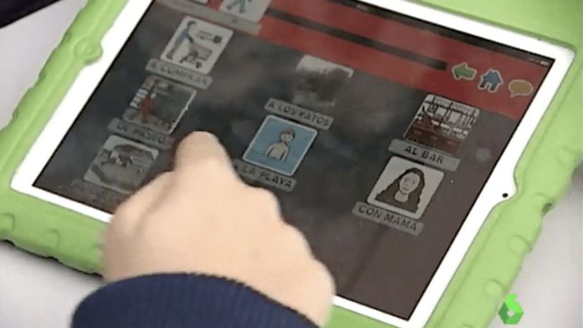 Los pictogramas son universales y pueden utilizarse para la comunicación no verbal para resolver diferentes situaciones de la vida cotidiana, la de ordenar el menú en un restaurante es una de ellas