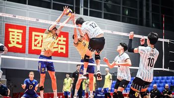 Argentina, con dos mendocinos, empezó perdiendo en el Mundial de vóley U21 masculino que se juega en China