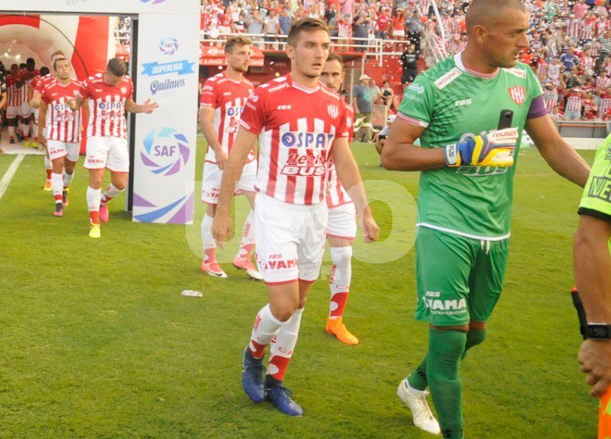 Vélez vendría a la carga por Mauro Pittón