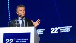 Macri dijo que se debe reducir el déficit fiscal y rechazó que se propongan nuevos impuestos