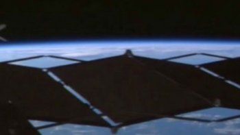 ¿Qué es eso que captó la NASA pasando cerca de la tierra?