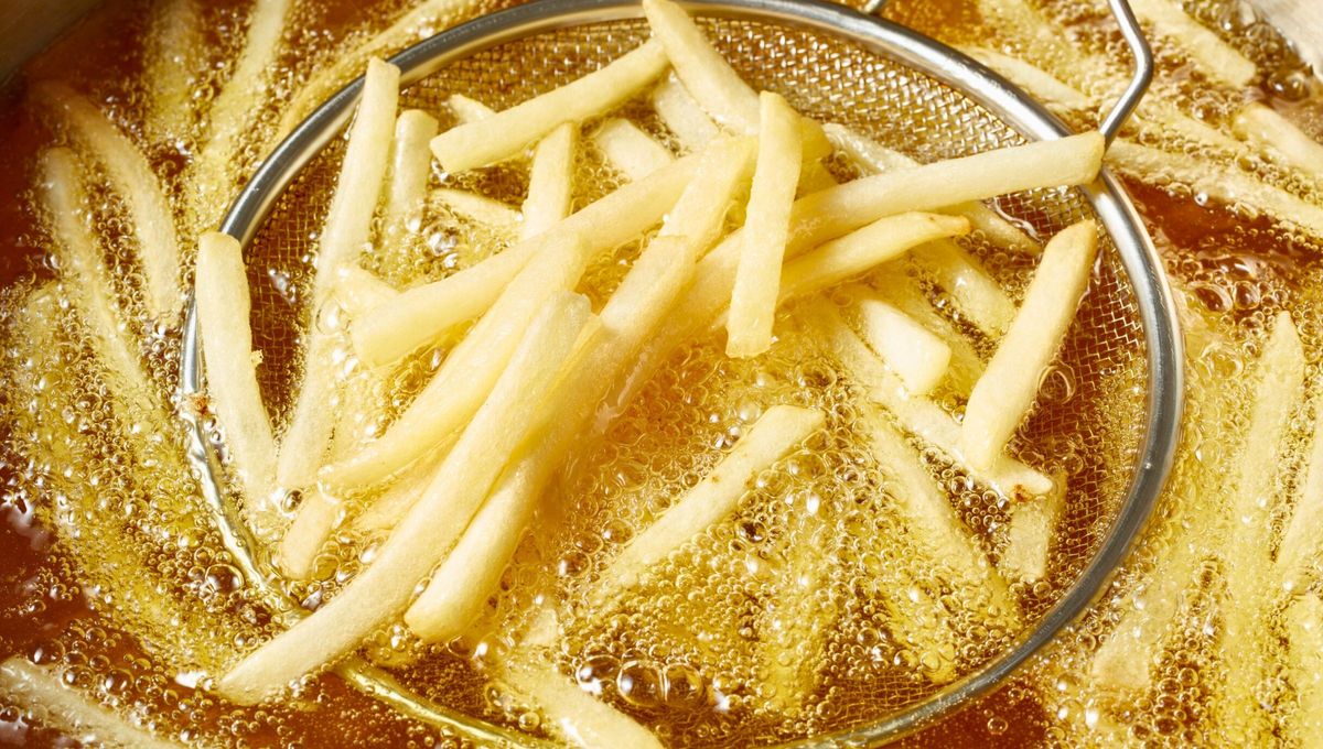 Celebra su día: el truco para que las papas fritas queden crujientes por fuera y blandas por dentro