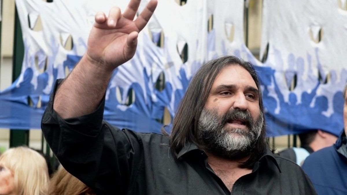 Roberto Baradel fue internado en el hospital Italiano de la Plata.