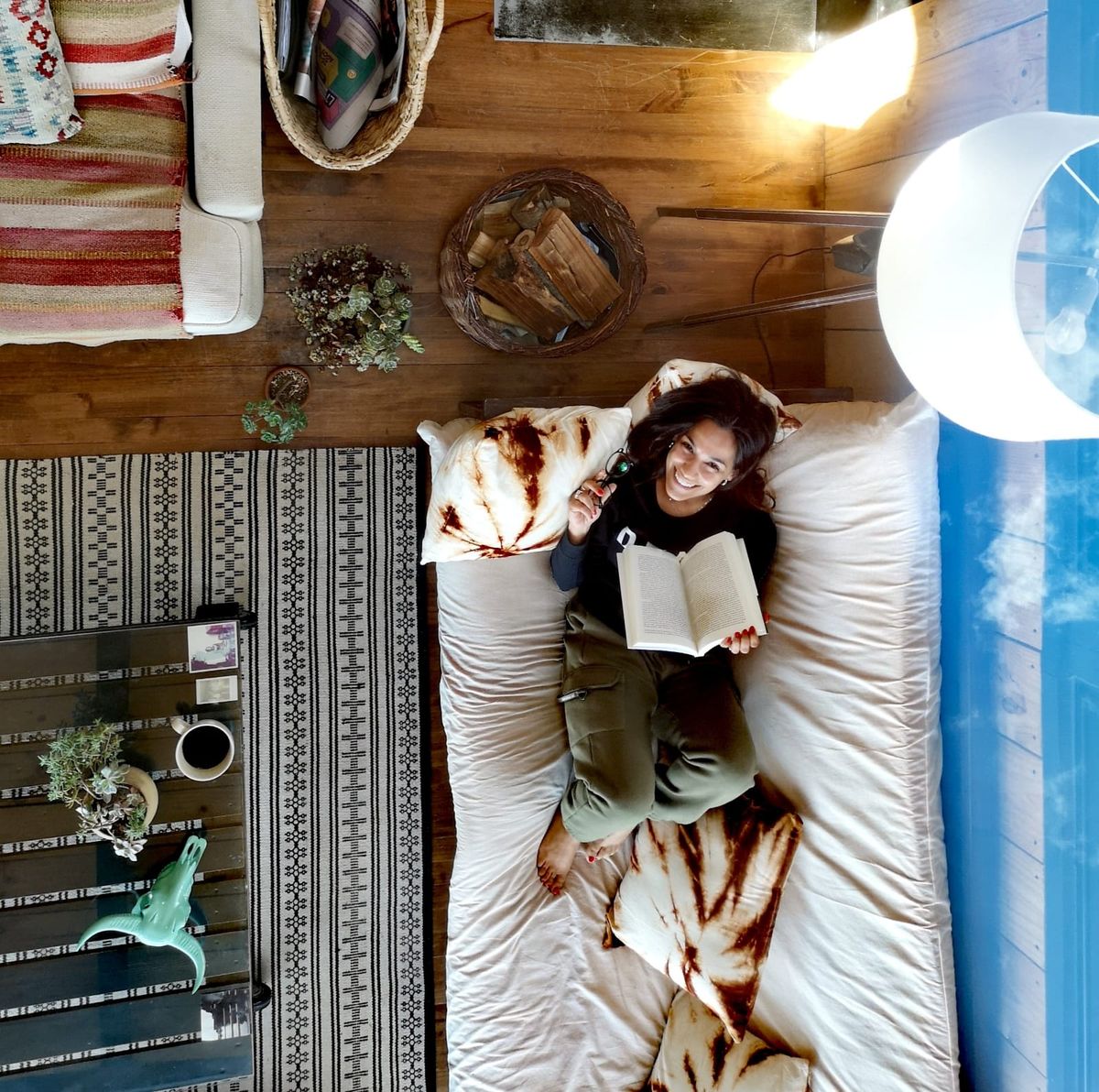 A su hogar de Chile Andrea Mequeson lo llama “mi pedacito de cielo” porque está en las alturas y desde allí aprecia A su hogar de Chile Andrea Mequeson lo llama “mi pedacito de cielo” porque está en las alturas y desde allí aprecia