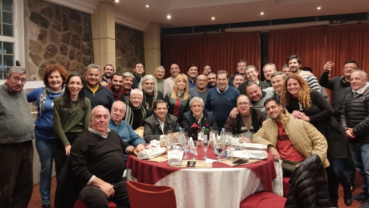 Mendoza de Regatas agasajó a representantes de los medios y del Círculo de Periodistas Deportivos de Mendoza