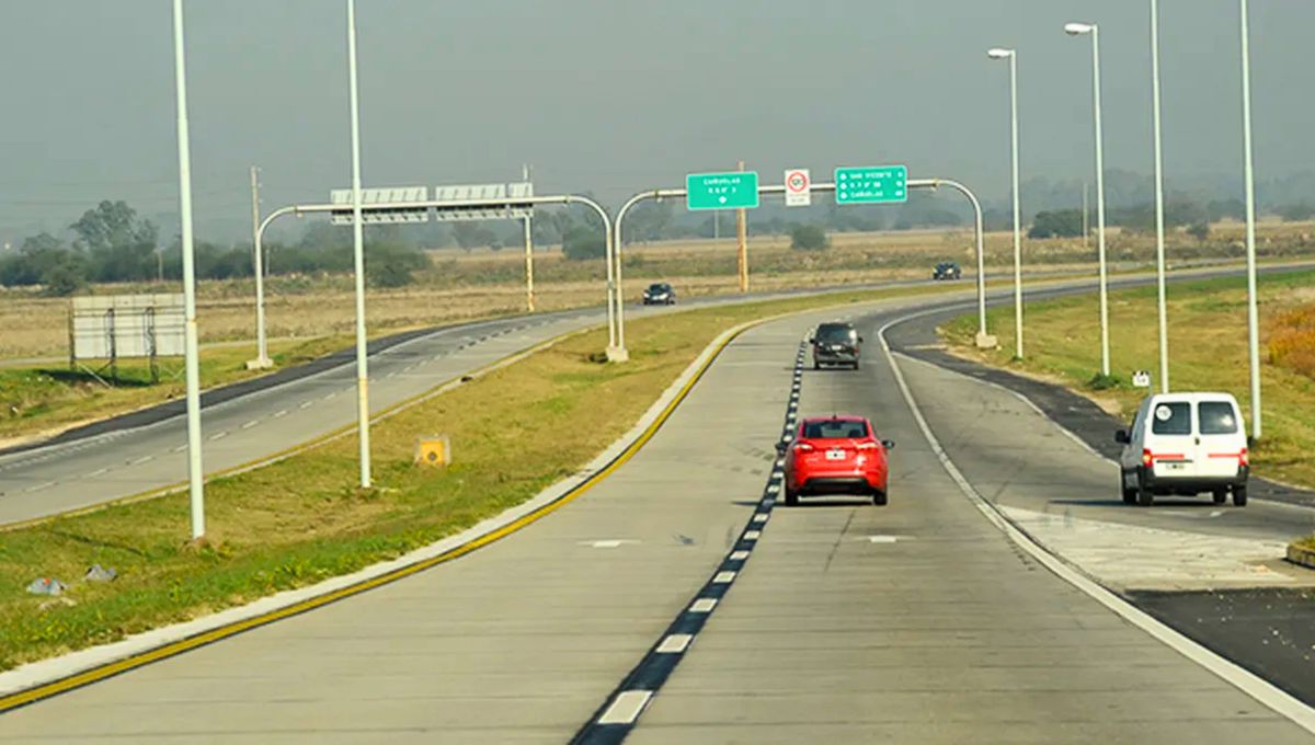 El accidente ocurrió a la altura del kilómetro 53 de la Ruta Provincial 6. El accidente ocurrió a la altura del kilómetro 53 de la Ruta Provincial 6. 