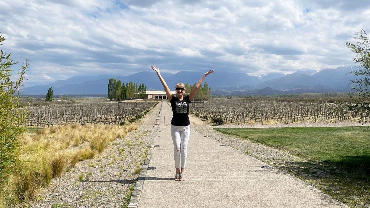 El programa Modo Nanci Guerrero será emitido todos los sábados a las 15 por El Siete. En la foto publicada en su Instagram, se muestra paseando por Mendoza.