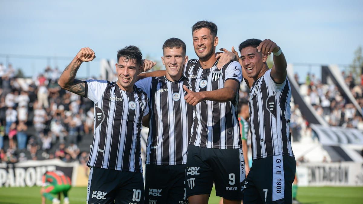 El partido que jugará Gimnasia y Esgrima e Independiente de Avellaneda sufrió una modificación en el horario.