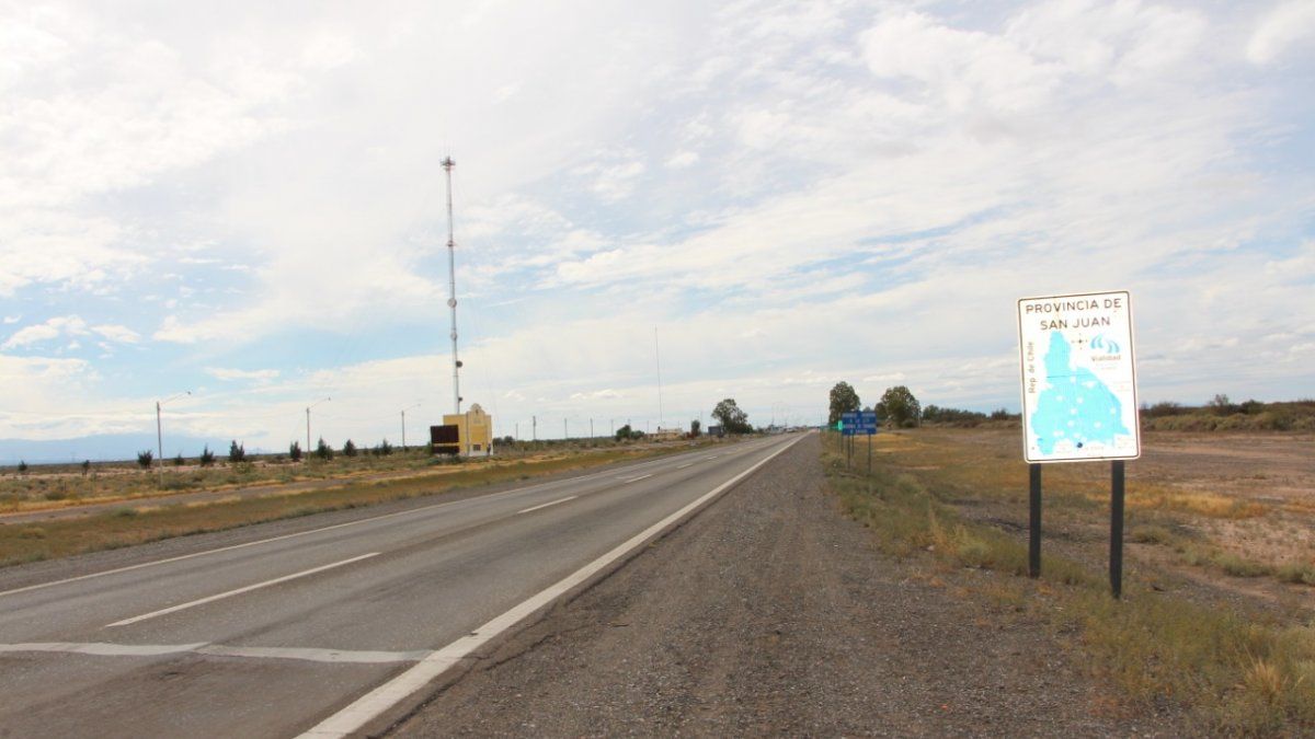 La doble vía Mendoza-San Juan figura en el listado de 20 obras que el Ministerio de Obras Públicas de la Nación pretende concretar en la provincia. 