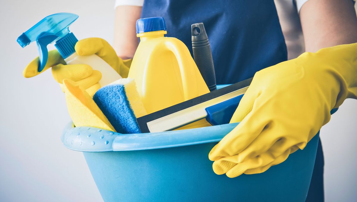 Esta mezcla puede ser utilizada para la limpieza y desinfecci&oacute;n de superficies.&nbsp;