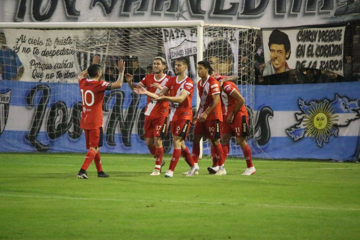 Deportivo Maipú ante Chaco For Ever volvió al triunfo y está segundo en la zona B Deportivo Maipú ante Chaco For Ever volvió al triunfo y está segundo en la zona B