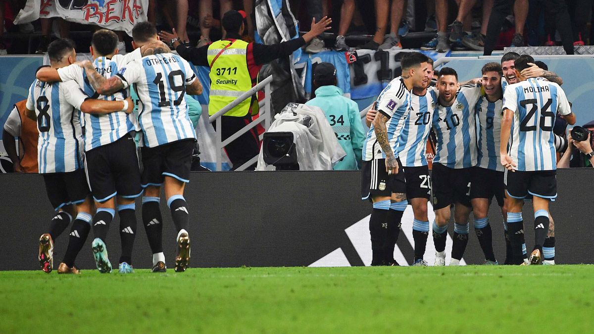 La Selección argentina derrotó a Australia y va por Países Bajos en el Mundial Qatar 2022.