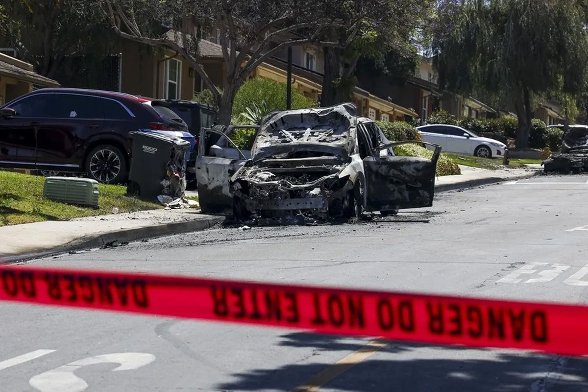 Los daños causados por el accidente de una avioneta en San Diego, California. Crédito: EFE/Caroline Brehman. Los daños causados por el accidente de una avioneta en San Diego, California. Crédito: EFE/Caroline Brehman.