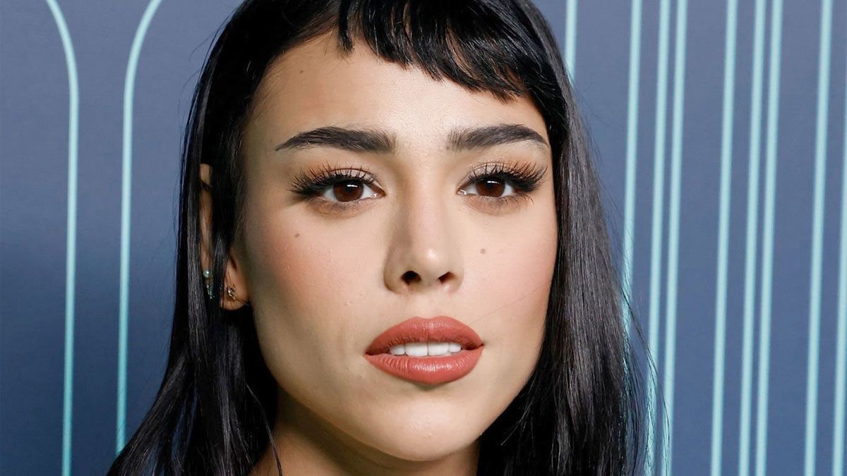 La actriz Danna Paola interpreta a Lucrecia Montesinos en la serie de Netflix.