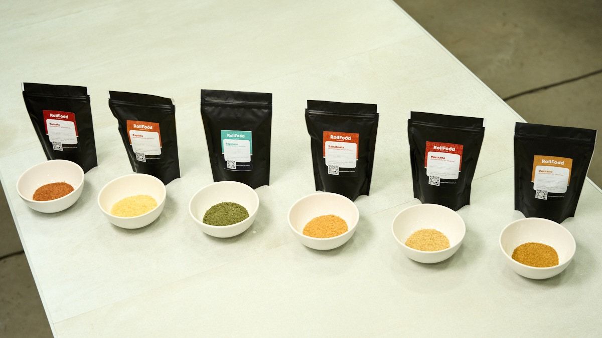 Muestras de puré de vegetales y frutas deshidratadas instantáneas. Muestras de puré de vegetales y frutas deshidratadas instantáneas.