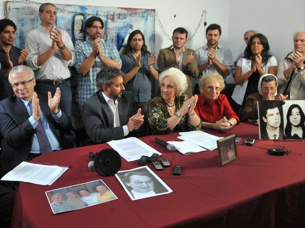 La nieta recuperada se presentó de forma espontánea con dudas sobre su identidad en octubre