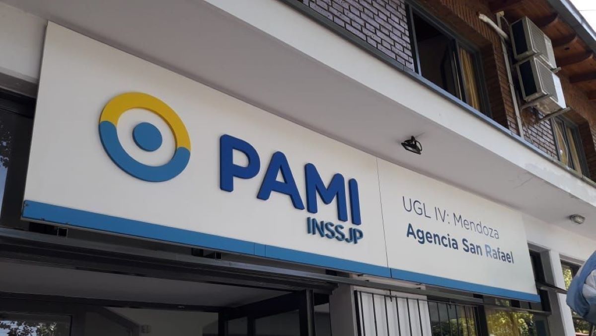 PAMI: El Beneficio Para Que JUBILADOS Consigan LENTES GRATIS