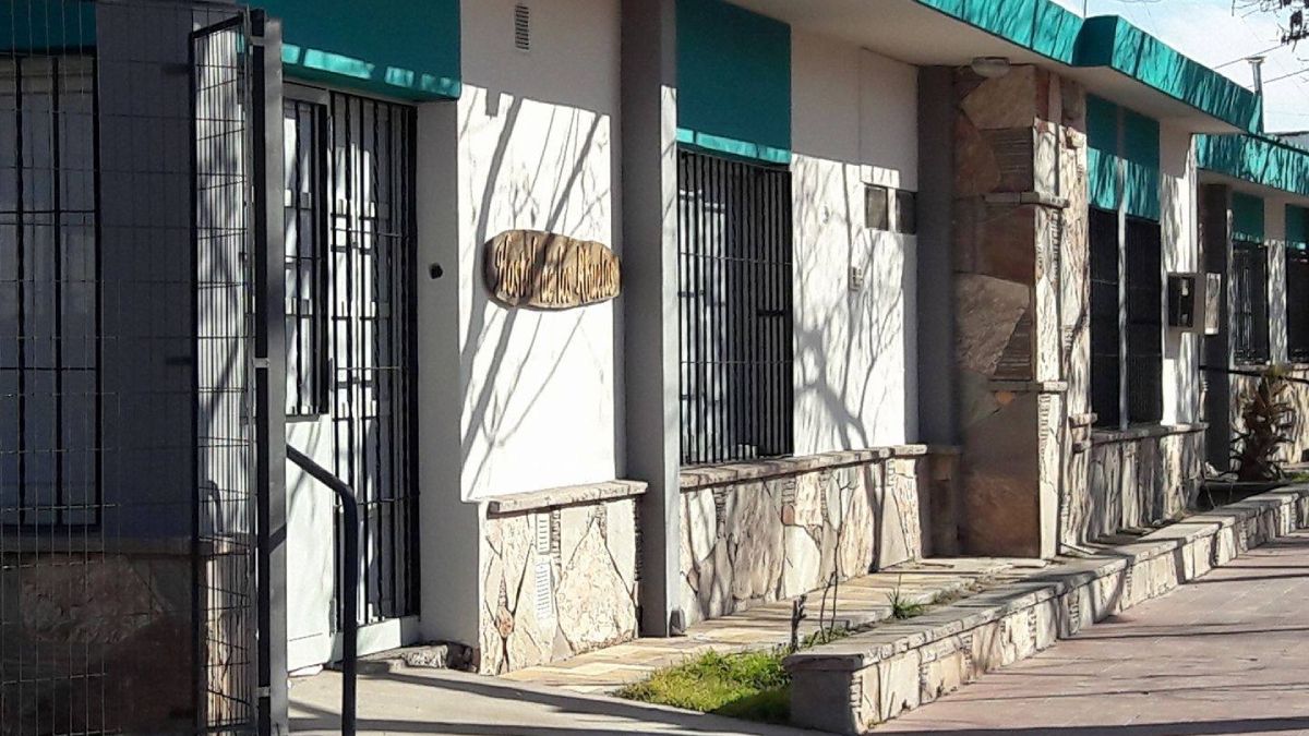 Geriátrico El Hostal de los Abuelos, de San Martín, donde 26 de los 35 ancianos alojados dieron positivo a los hisopados realizados, y por los cuales debieron esperar 10 días para saber el resultado.