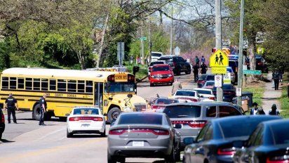 Un tiroteo en una escuela de Tennesee dejó como saldo un agente de policía muerto y varios heridos. Las autoridades investigan el violento hecho