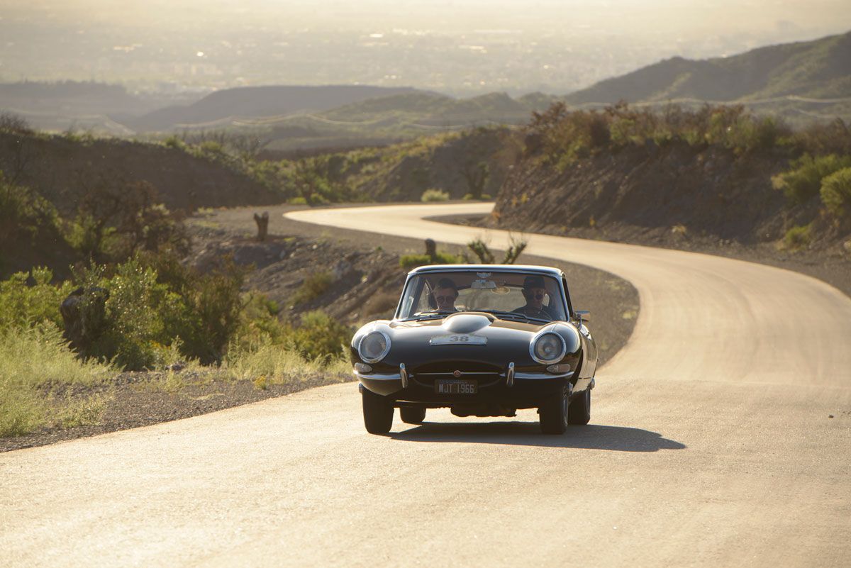 El Rally de las Bodegas 2026 vuelve a Dalvian y abre sus puertas para disfrutar del automovilismo clásico