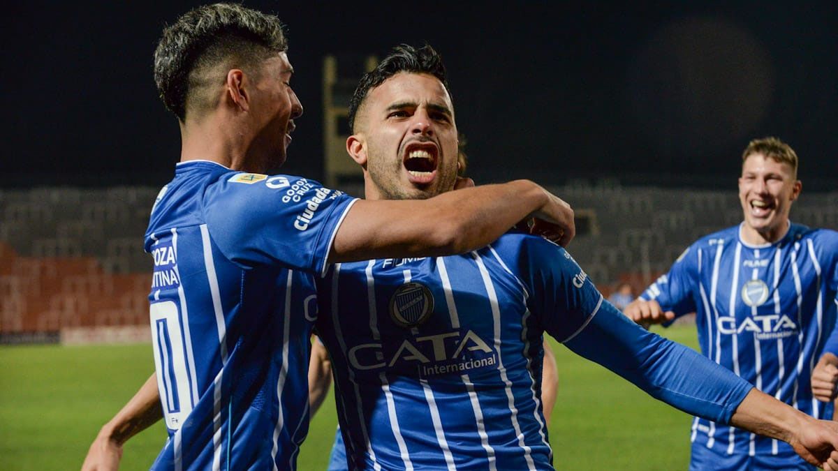 Pier se refirió a la idea de Diego Flores.