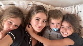 La China Suárez mostró cómo cria a los hijos de Vicuña en Estambul y estalló la polémica La China Suárez mostró cómo cria a los hijos de Vicuña en Estambul y estalló la polémica