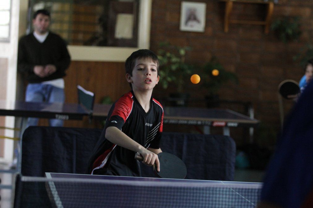 Sanrafaelinos juegan el torneo Vendimia