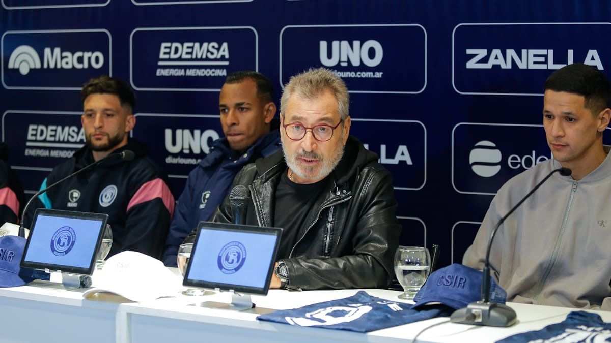 Daniel Vila dio una conferencia de prensa en el Gargantini. La Lepra presentó a sus refuerzos.