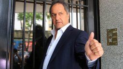 El licenciado Daniel Scioli vuelve a los mandados