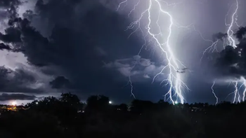 Alerta granizo en Mendoza: lluvias, vientos y actividad eléctrica este jueves Alerta granizo en Mendoza: lluvias, vientos y actividad eléctrica este jueves