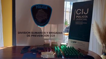 Una pareja golpeó y amenazó con una escopeta a su empleada doméstica