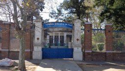 Padres de alumnos del Complejo Alberdi se sienten estafados por los paros docentes Padres de alumnos del Complejo Alberdi se sienten estafados por los paros docentes