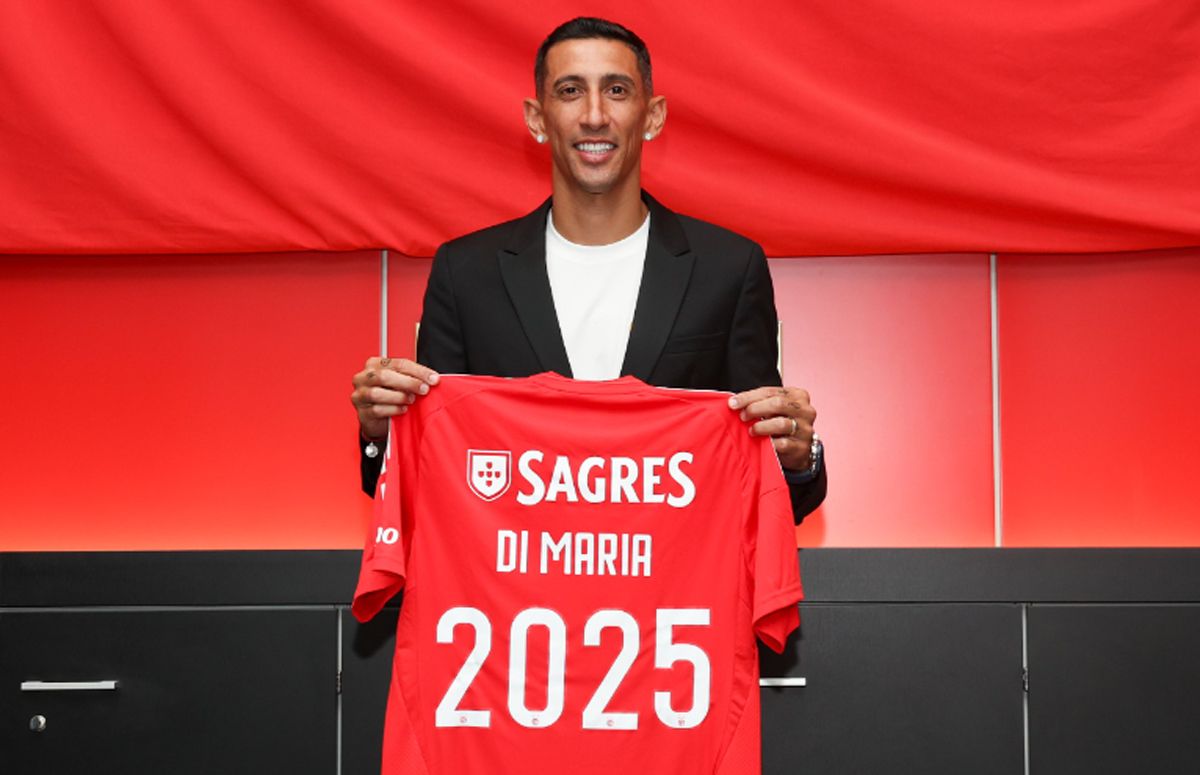Di María se queda un año más en Benfica.