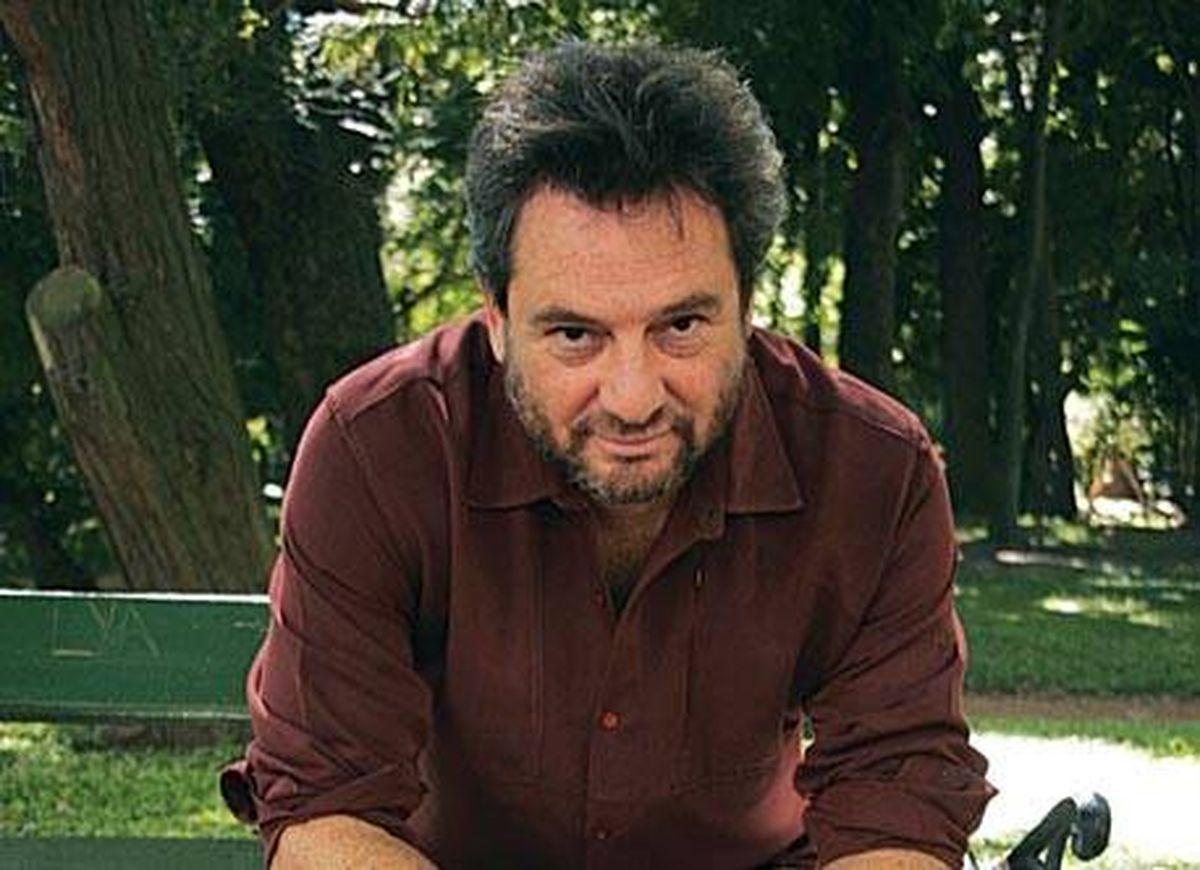 "No hay acuerdo que el Estado argentino haya hecho con los indios que haya cumplido", recuerda Guebel de La Guerra al Malón. "No hay acuerdo que el Estado argentino haya hecho con los indios que haya cumplido", recuerda Guebel de La Guerra al Malón.