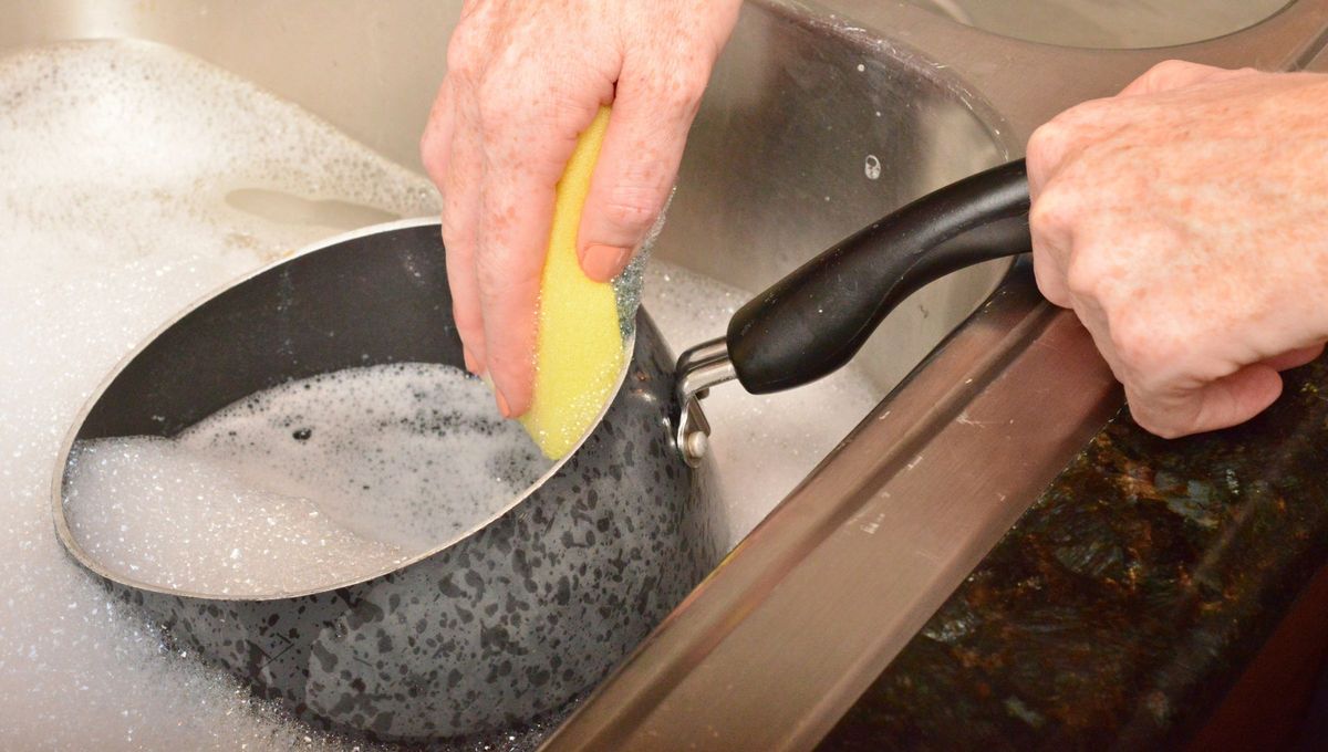 Sin embargo, lavar este tipo de material puede ser un trabajo arduo e imposible Sin embargo, lavar este tipo de material puede ser un trabajo arduo e imposible