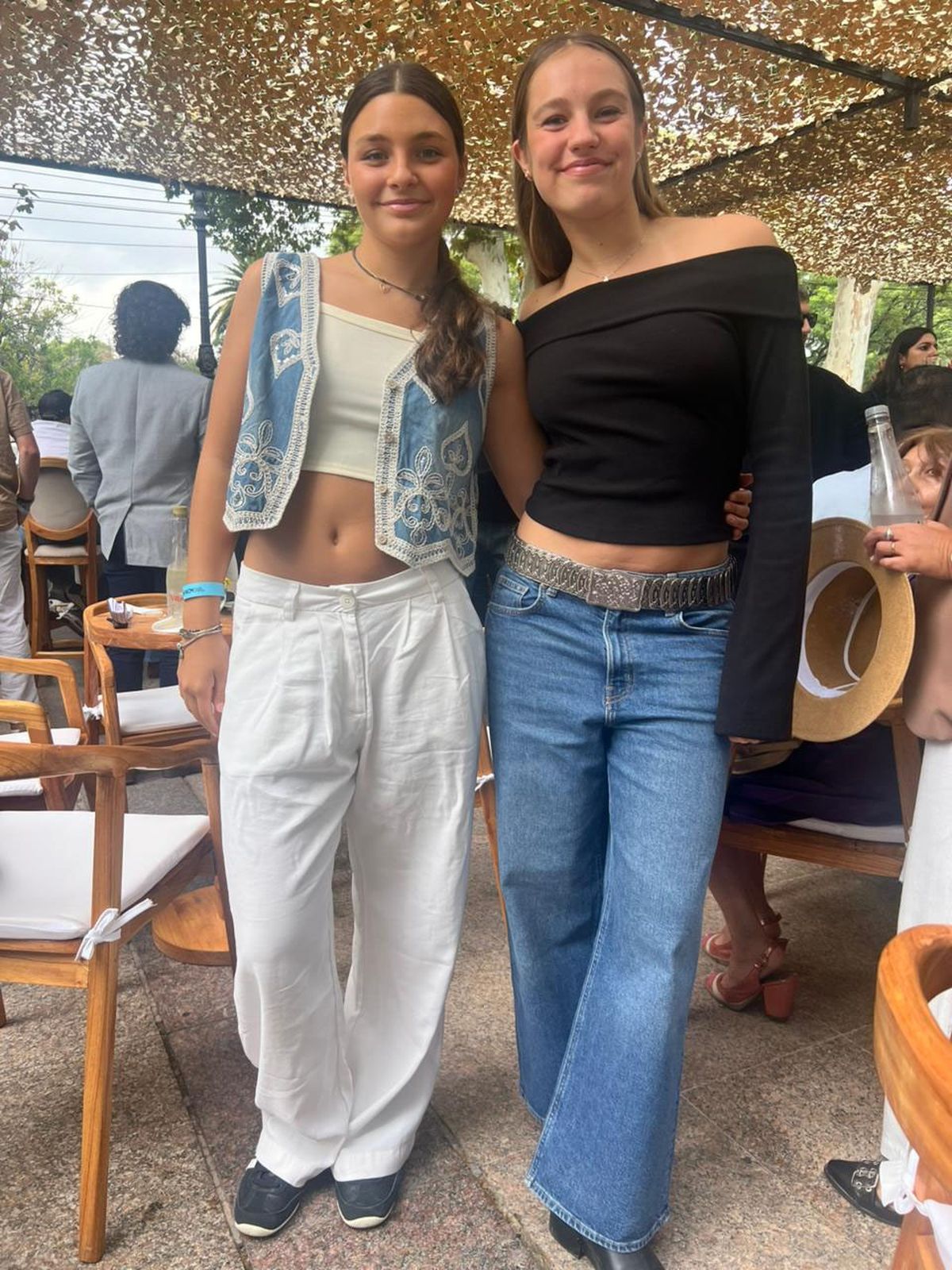 Julieta y Agustina, las más cancheras. Julieta y Agustina, las más cancheras.