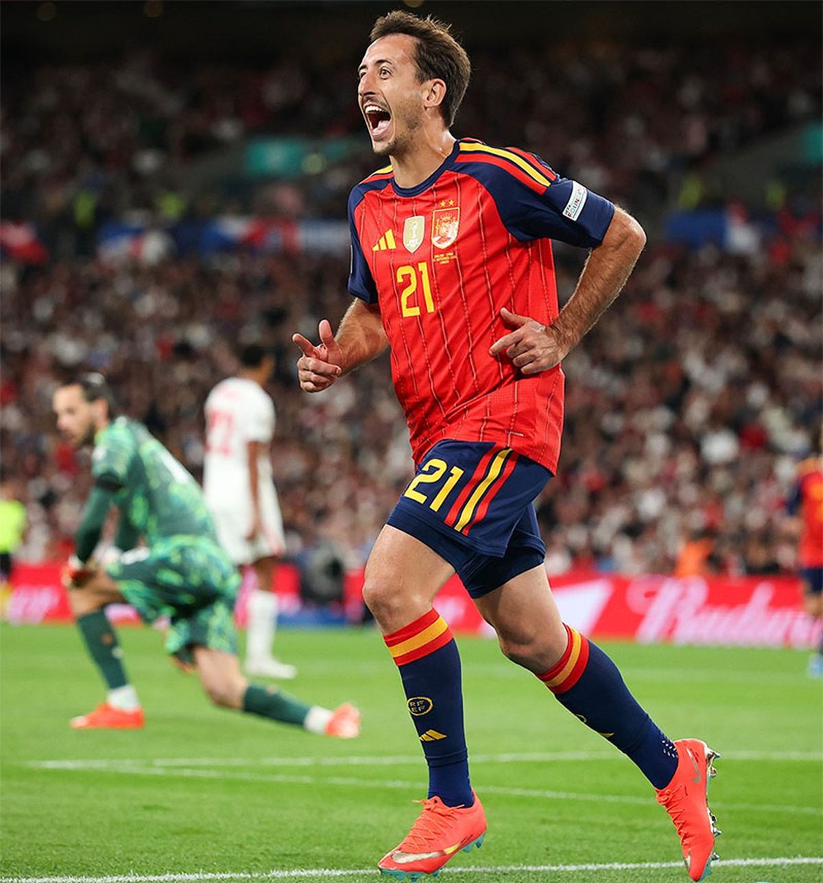 Oyarzabal le dio el triunfo al campe&oacute;n del mundo ante los ingleses.