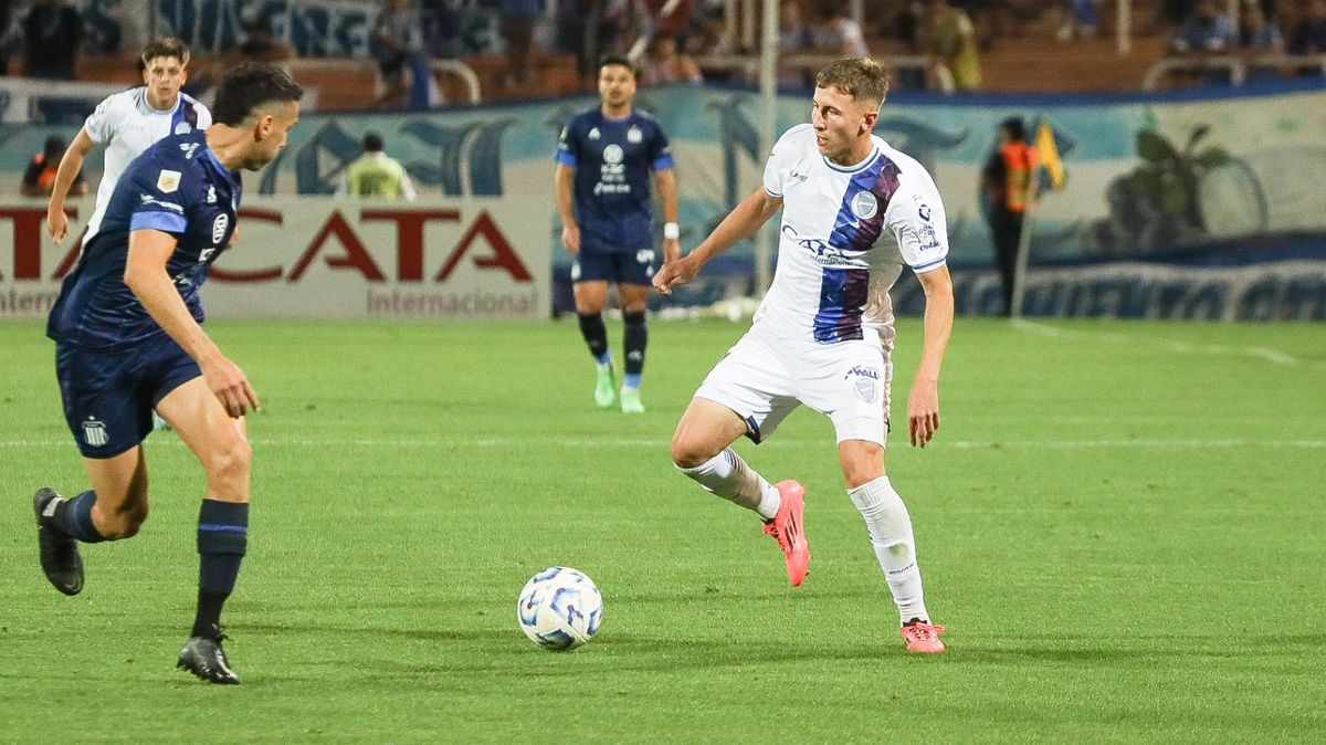 Santino Andino volverá a ser titular en Godoy Cruz. Santino Andino volverá a ser titular en Godoy Cruz.