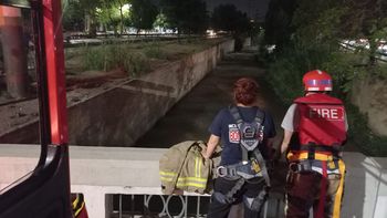 Denunciaron que una niña cayó al Cacique Guaymallén y hubo un impresionante operativo