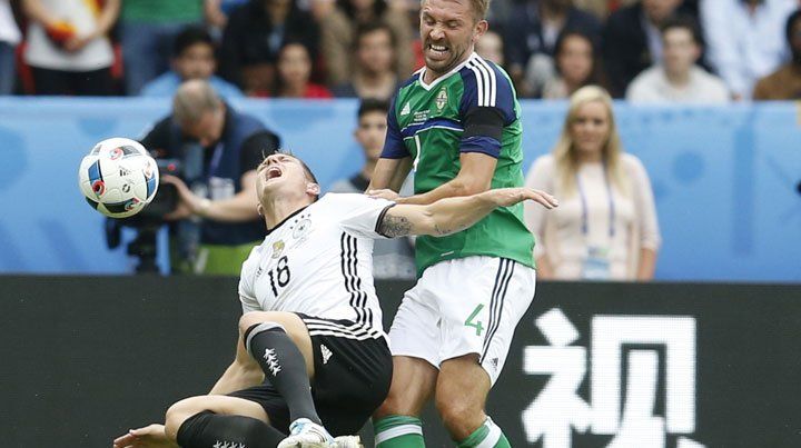 Alemania se aseguró el pase a octavos tras vencer 1 a 0 a Irlanda del Norte