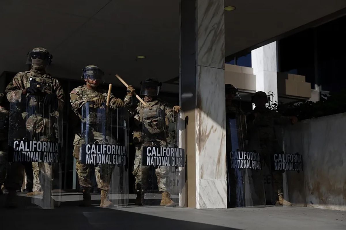 Agentes de la Guardia Nacional desplegados en Los Ángeles, California, por orden del presidente estadounidense, Donald Trump (Archivo). Crédito: EFE/Caroline Brehman.