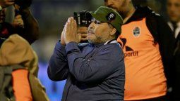 Diego Maradona le pidió perdón a los hinchas de Gimnasia