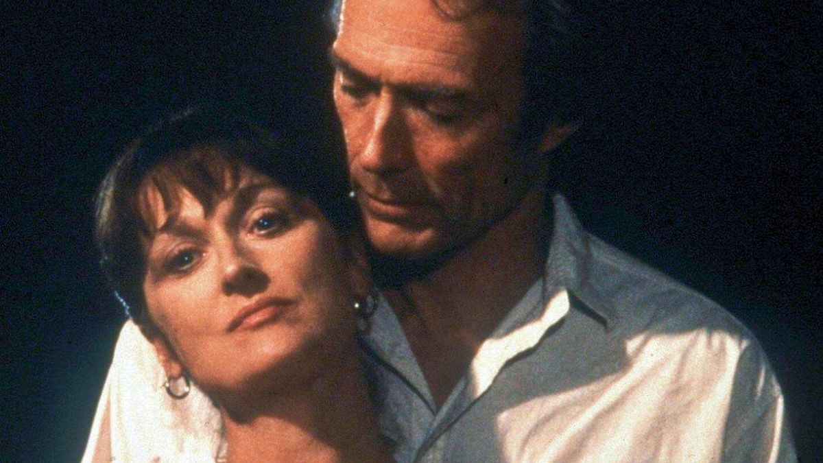 Una escena de Los puentes de Madison debió ser recortada por la alta tensión entre Meryl Streep y Clint Eastwood.